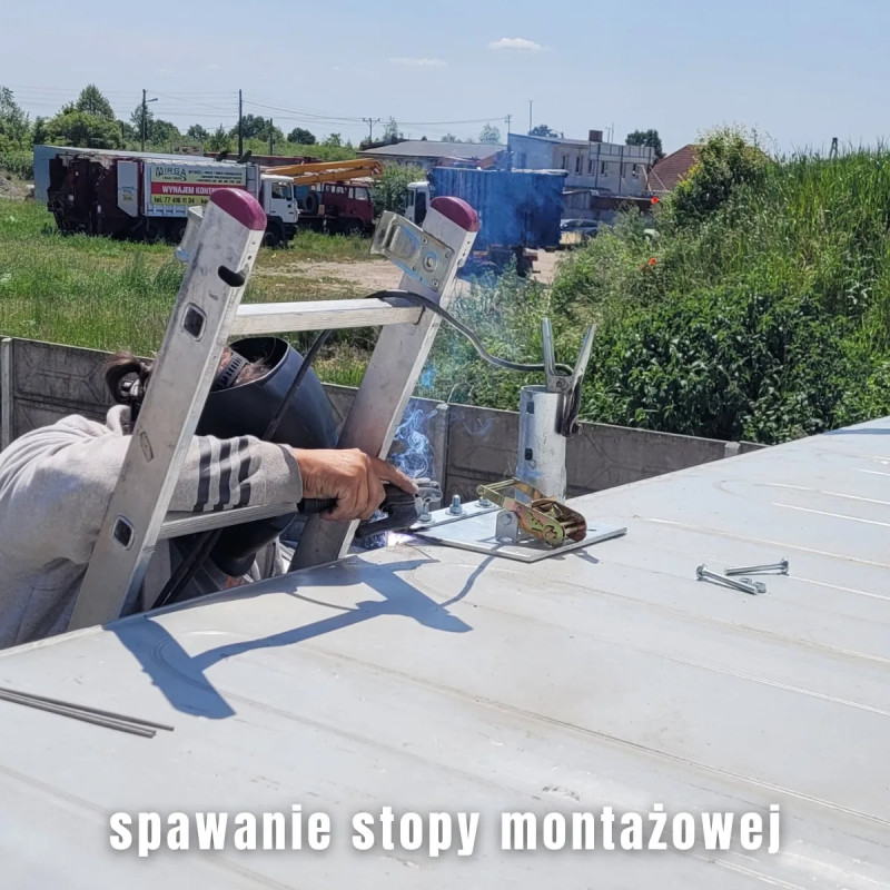 Zadaszenie kontenerowe 6x6 m C2020H z ścianą tylną