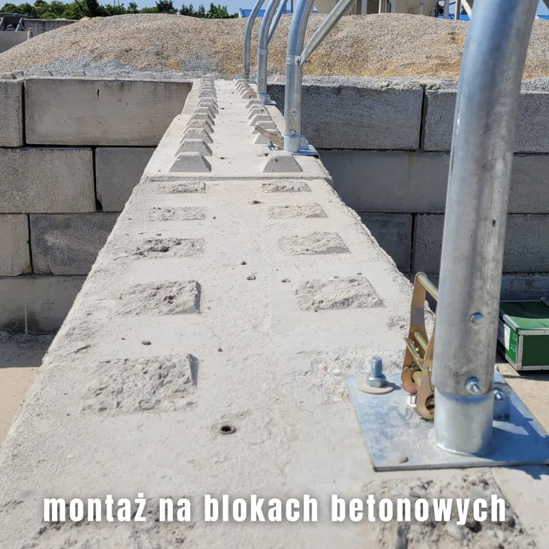 Tentinės stoginės konteineriams 6x6 m C2020H su galine sienele