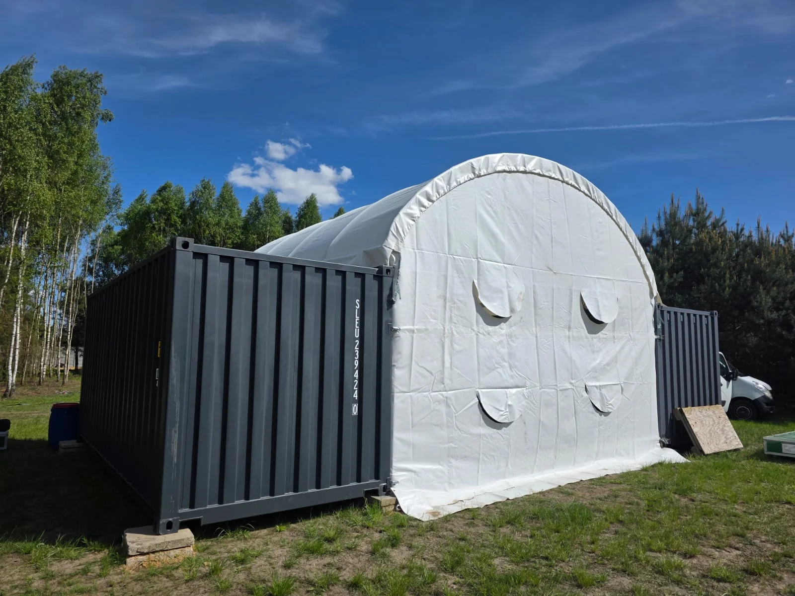 zadaszenie między kontenerami 6x6 m